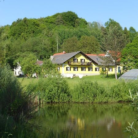 Fruehstueckspension Krump Bad Waltersdorf Exterior photo