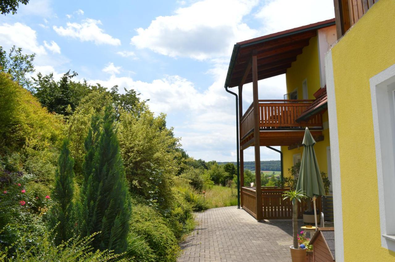 Fruehstueckspension Krump Bad Waltersdorf Exterior photo